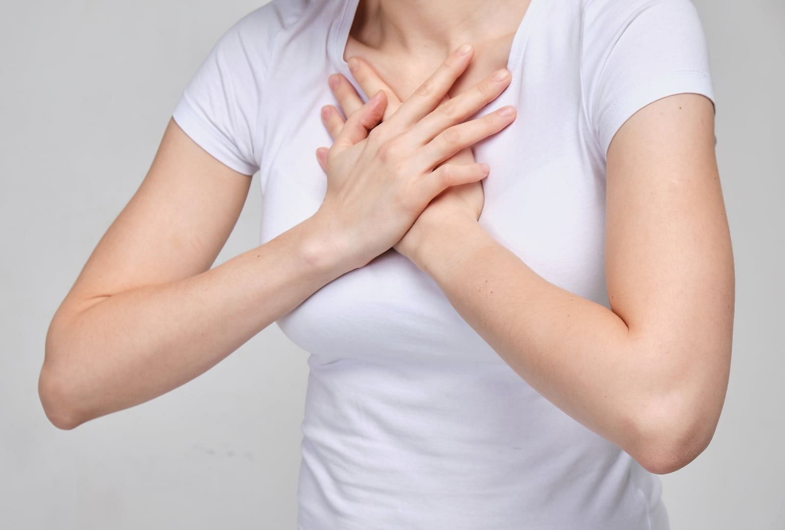 Breathing problems (Image via Unsplash/Eli Dafaria)